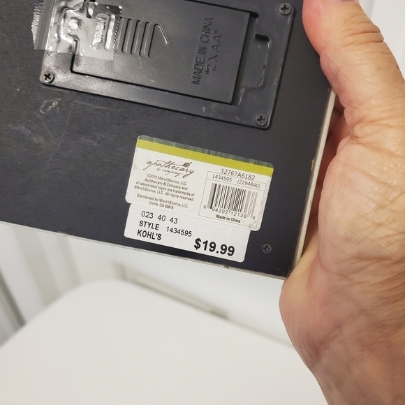 MerchSource, LLC Holiday Decorative accent, wall/shelf piece lightup - Picture 5 of 9